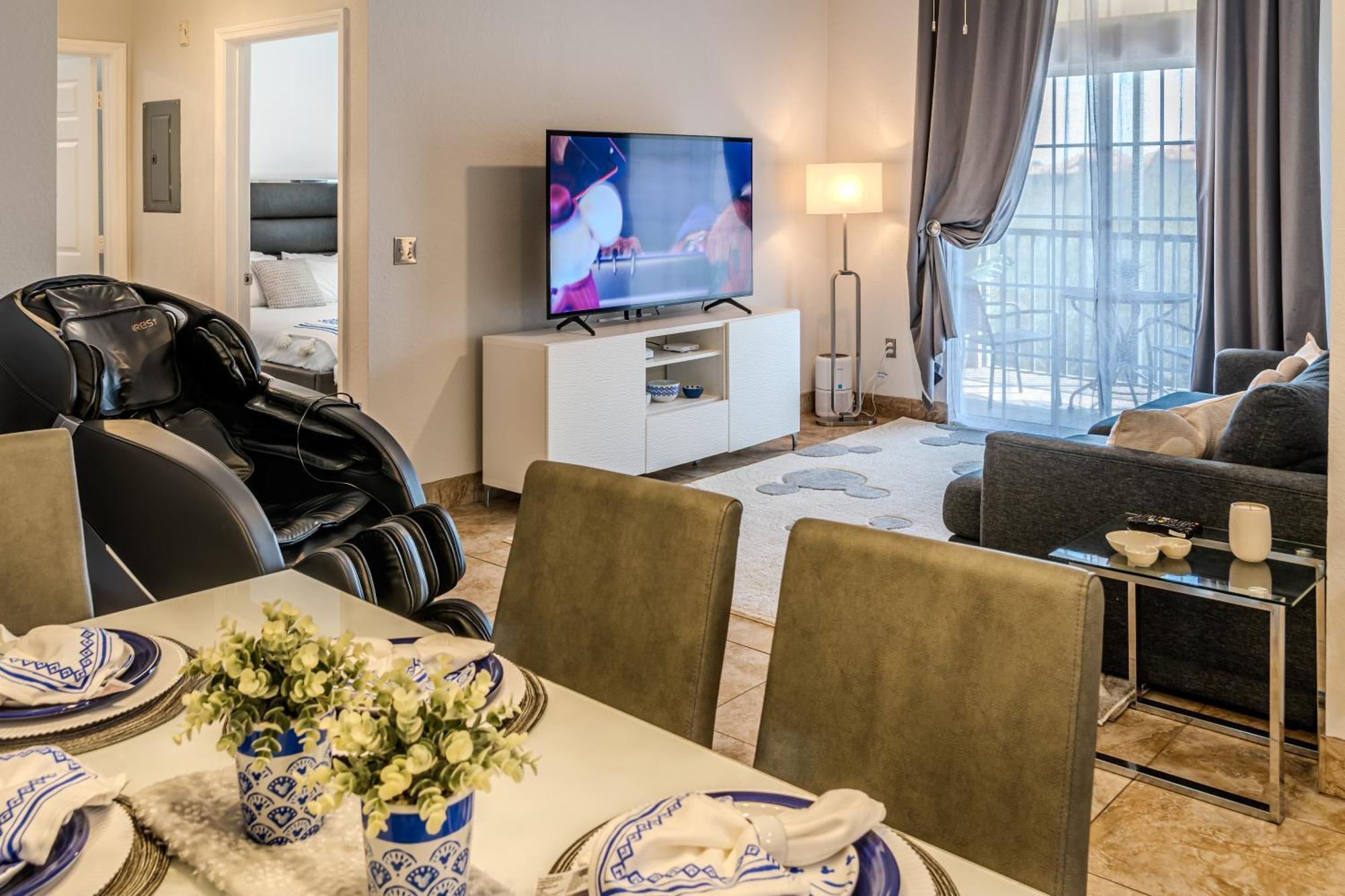 Apartment 3 Bedroom In Tuscana Resort , 15" From Disney Киссимми Экстерьер фото