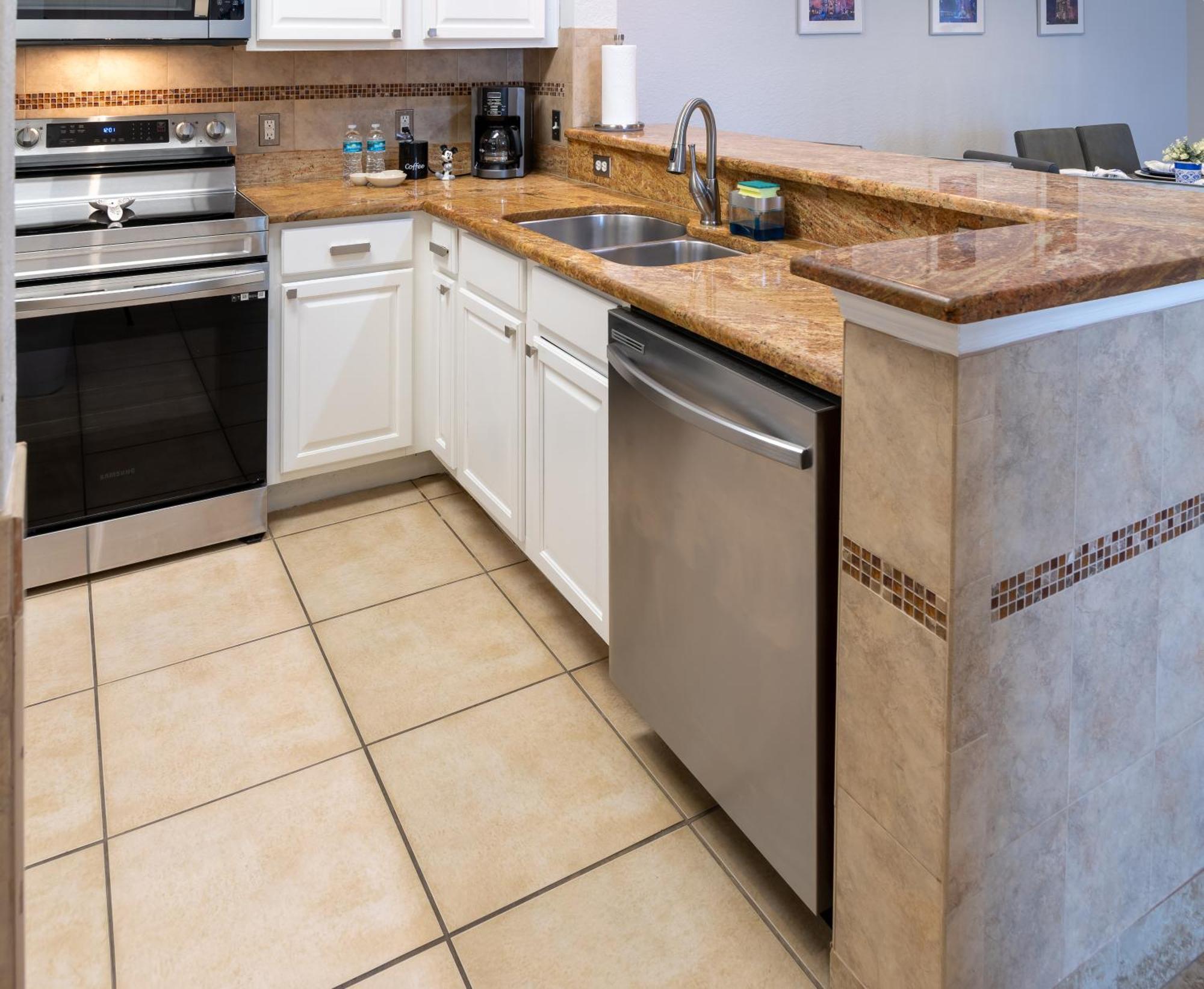 Apartment 3 Bedroom In Tuscana Resort , 15" From Disney Киссимми Экстерьер фото